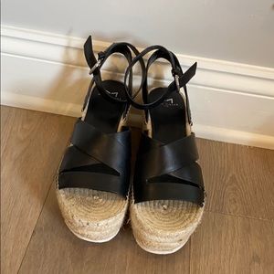 Marc Fisher Sandals